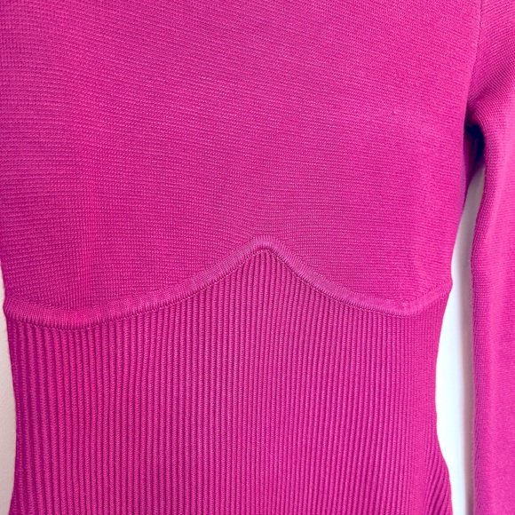 Abercrombie Long Sleeve Crew Corset Sweater Bodysuit - Picture 3 of 3